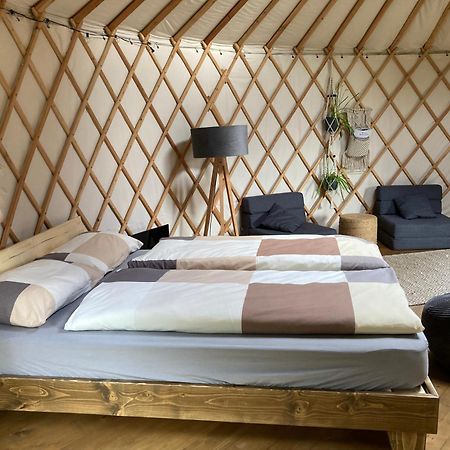 Aughavannagh Yurt Glamping Охрим Экстерьер фото