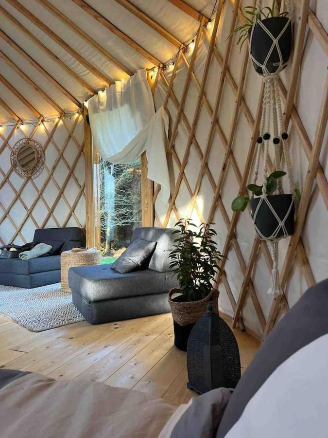 Aughavannagh Yurt Glamping Охрим Экстерьер фото