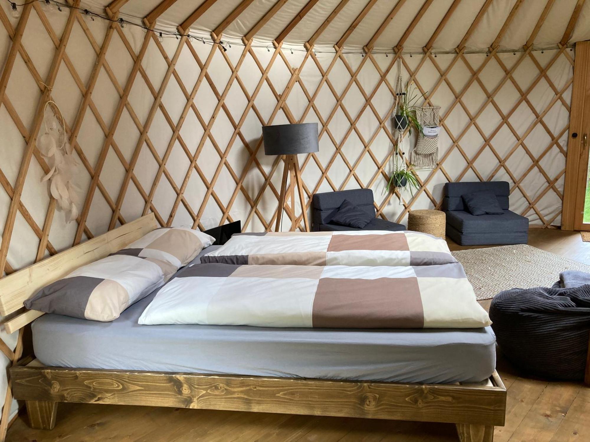 Aughavannagh Yurt Glamping Охрим Экстерьер фото